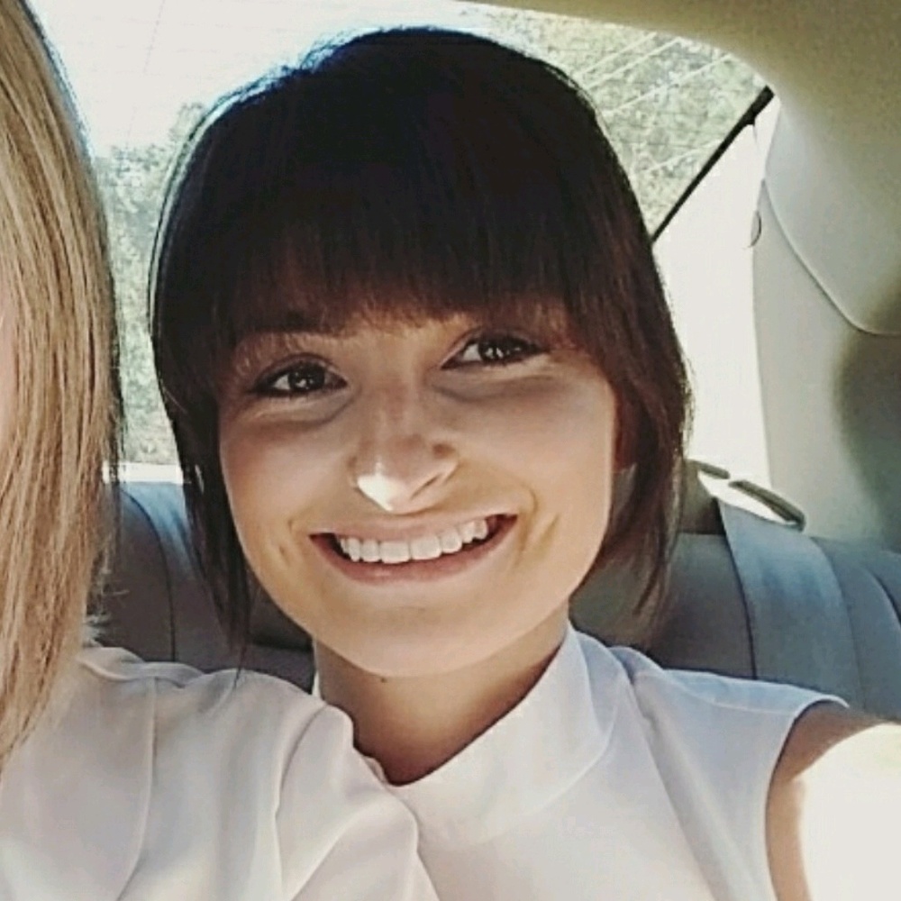 Meet your Posher, Jennifer